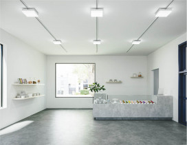 �ܹ���̿� Koizumi �������߾��� LED�١����饤�� AH51767