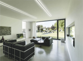 �ܹ���̿� Koizumi �������߾��� LED�١����饤�� AH54675