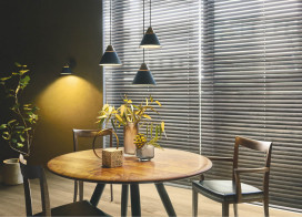 �������� Koizumi �������߾��� LED�ڥ����� AP45525L