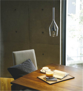 �ܹ���̿� Koizumi �������߾��� LED�ڥ����� AP54873