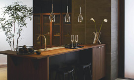 �ܹ���̿� Koizumi �������߾��� LED�ڥ����� AP54873