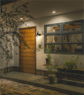 �ܹ���̿� Koizumi �������߾��� LED�ɱ����֥饱�å� AU50362