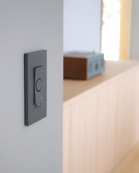 ODELIC �����ǥ�å� Ĵ����Ϣ���� LC629 �̿�1