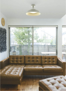 �ܹ���̿� Koizumi �������߾��� LED�ڥ����� AP47612L