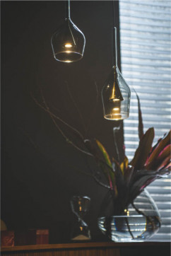 �ܹ���̿� Koizumi �������߾��� LED�ڥ����� AP54888